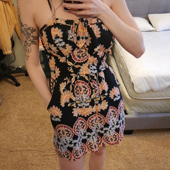 Adelaide Romper Playsuit 🌿 - Picture 3 of 4